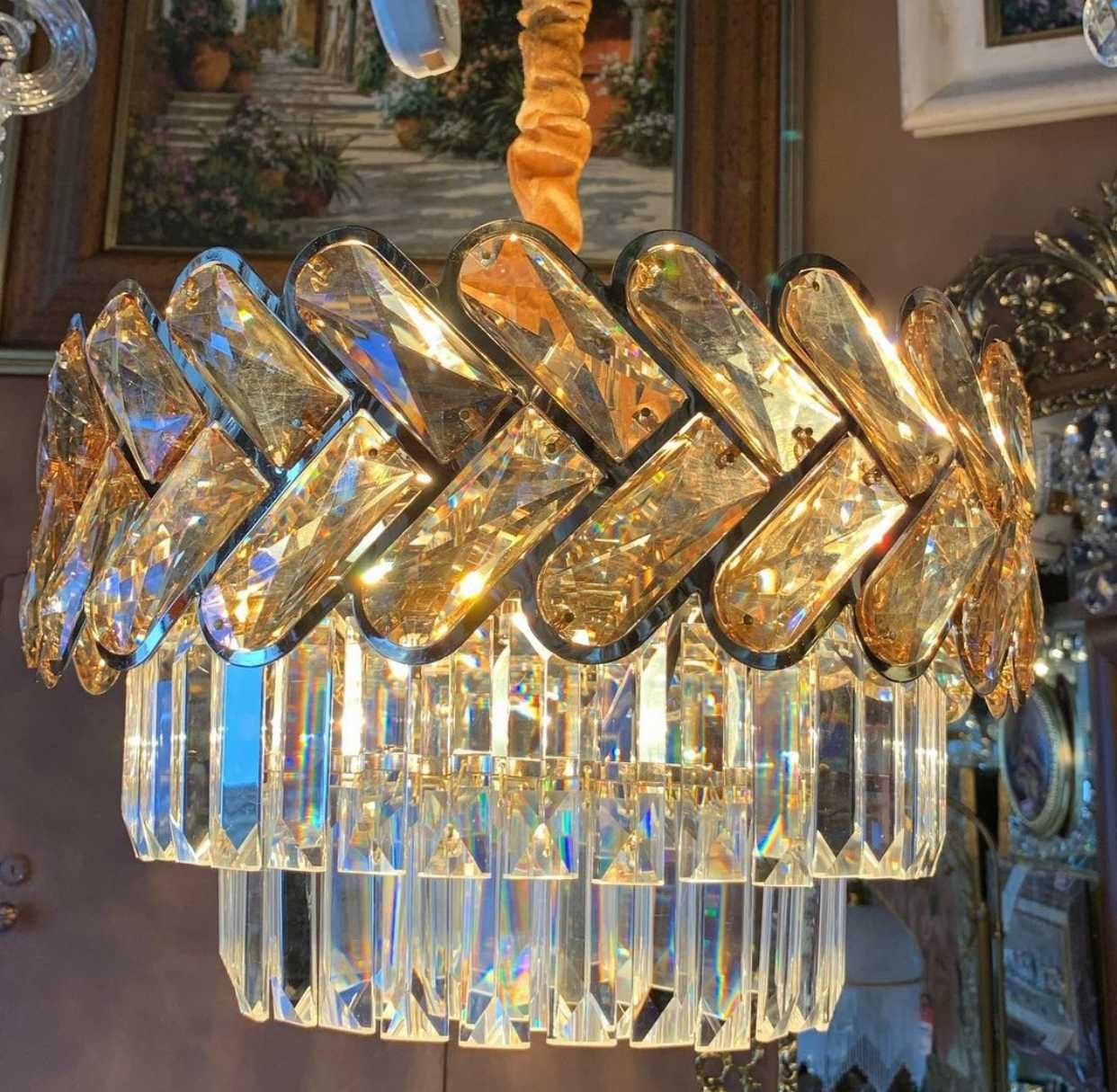 Люстра кришталева