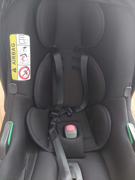 Fotelik samochodowy z bazą isofix