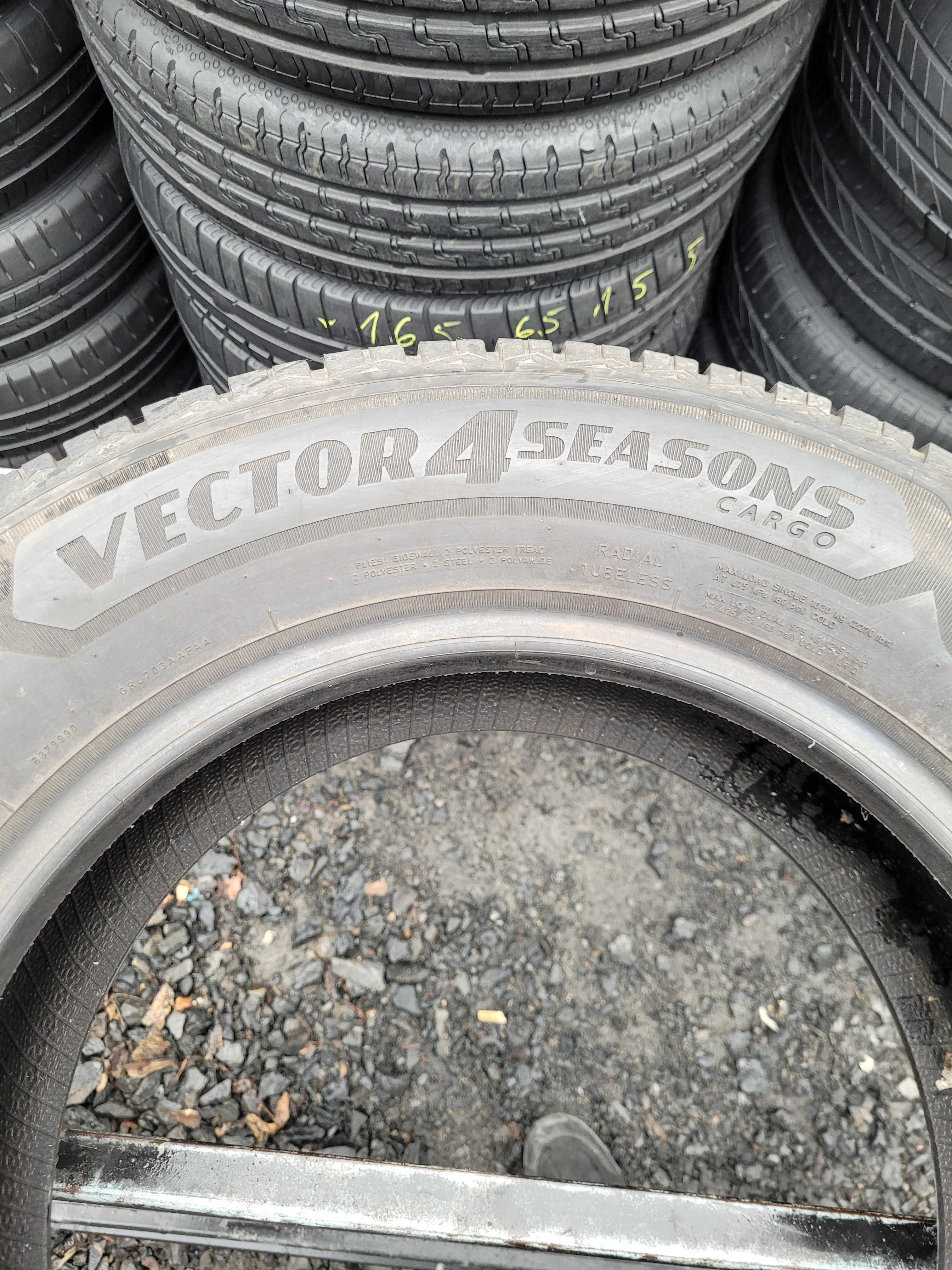 WYSYŁKA Opona Pojedyncza 215 65 R16C GoodYear Vector4Seasons 2020r.
