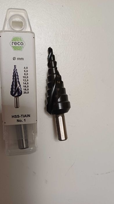 Ступінчате свердло.