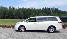 Toyota Sienna Van 8 os w pełni sprawny