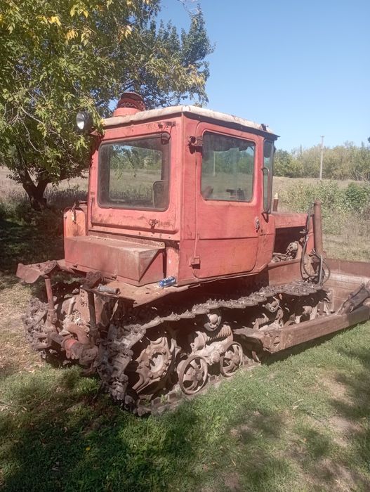 Продам бульдозер дт-75