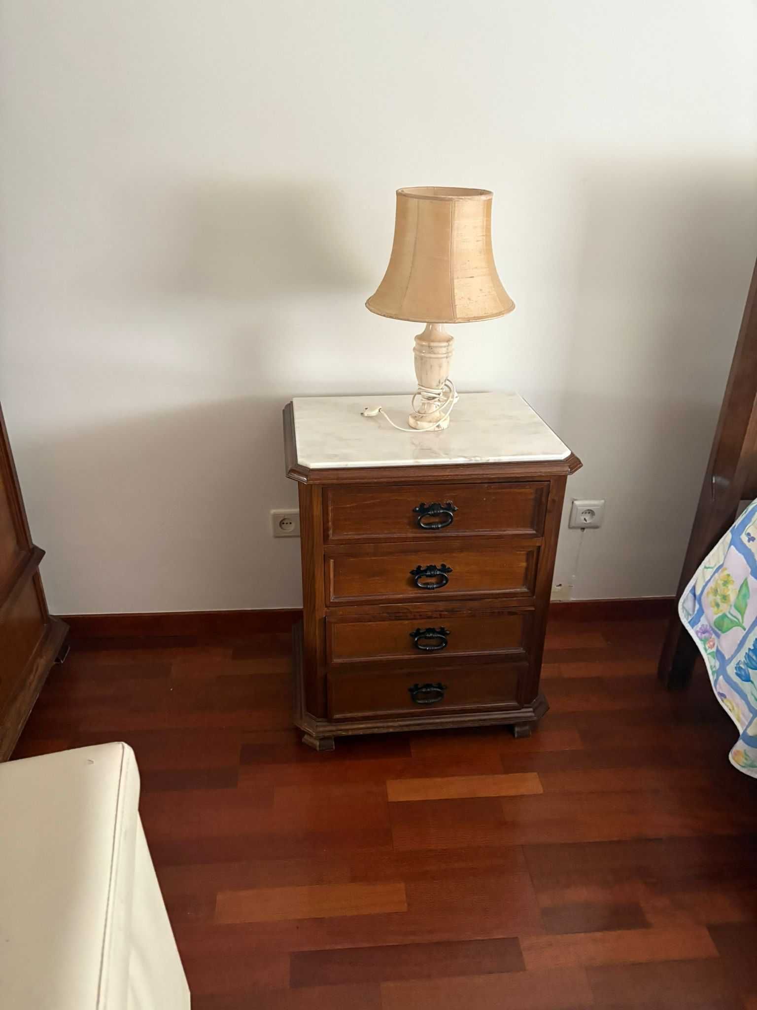 Mobília de quarto completa