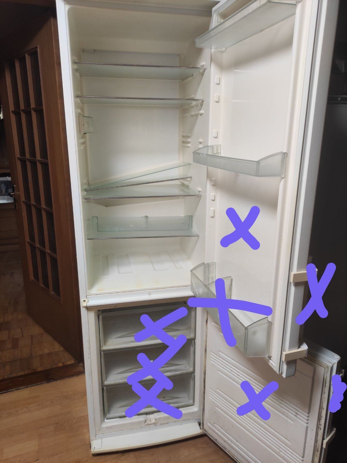 Разборка холодильника Liebherr,полки,испаритель, модуль и др.