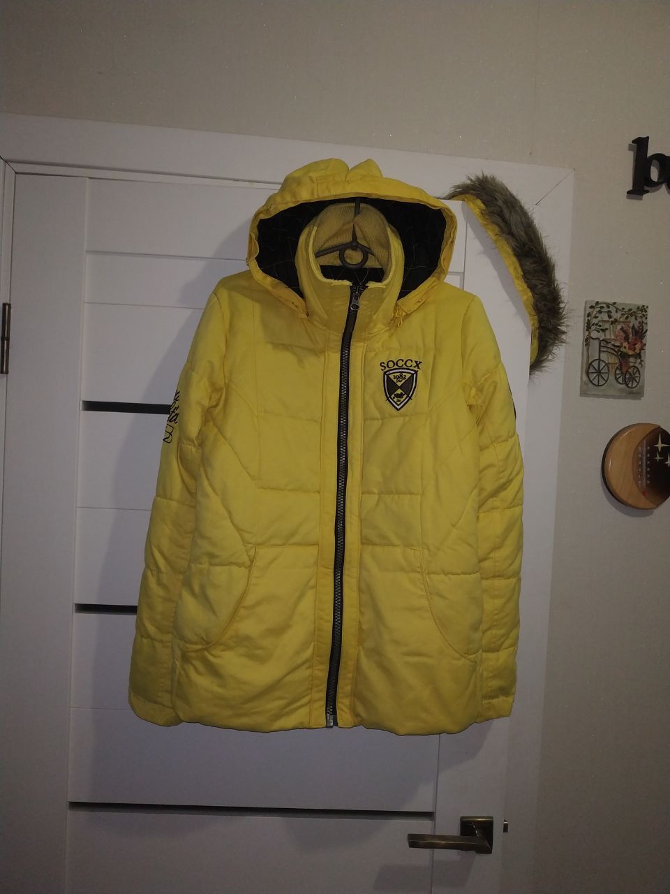 Куртка яскрава,жовта жіноча чи на підлітка s
Яскрава,стильна курточка