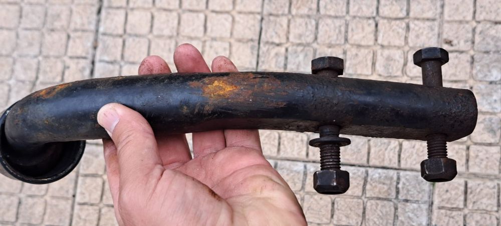 Bola de reboque usada