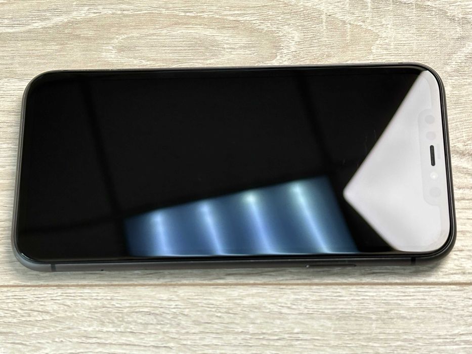 Apple iPhone 11 - 64GB - Black Neverlock 98% АКУМУЛЯТОР