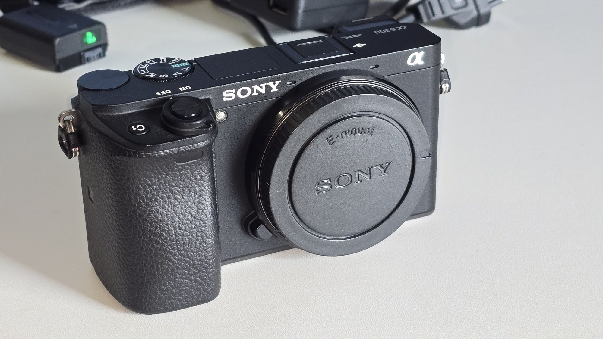 Sony Alpha a6300 obiektyw 16-50 filtr cpl