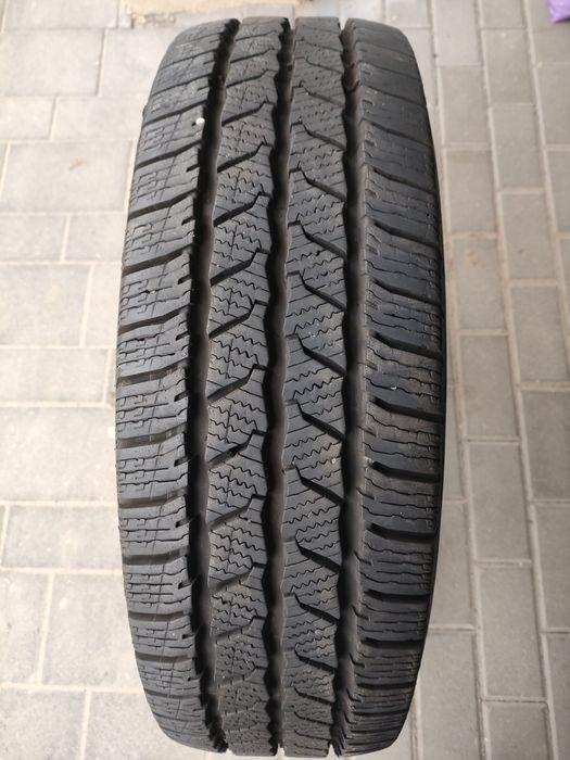 Opony 205/75r16C 113/111 R Continental VanContact Winter