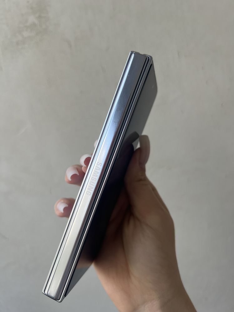 Samsung Fold 5 12/256Gb (SM-F946B/DS) Офіційний, Гарантія
