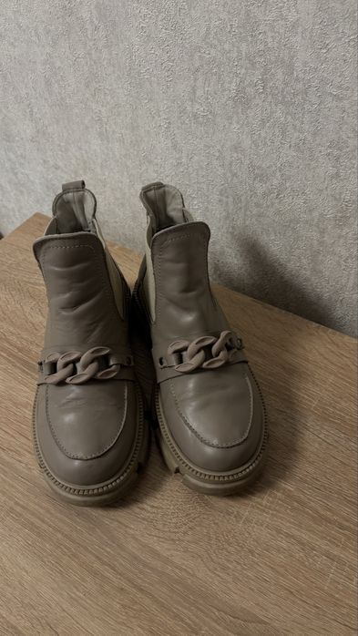 Осінні челсі 36 р