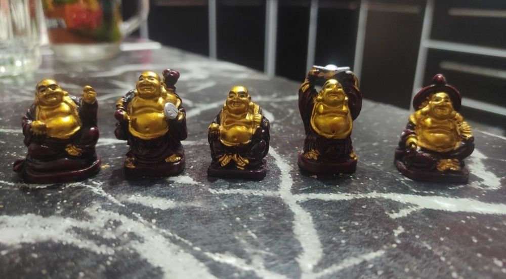 Сувеніри, статуетки магніти подарунки