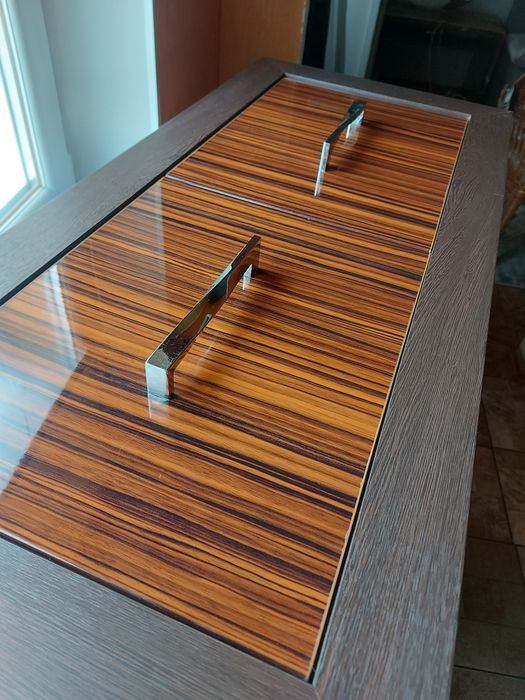 Шкаф настенный (венге).