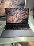 MacBook Air z chipem Apple M2 (2022)