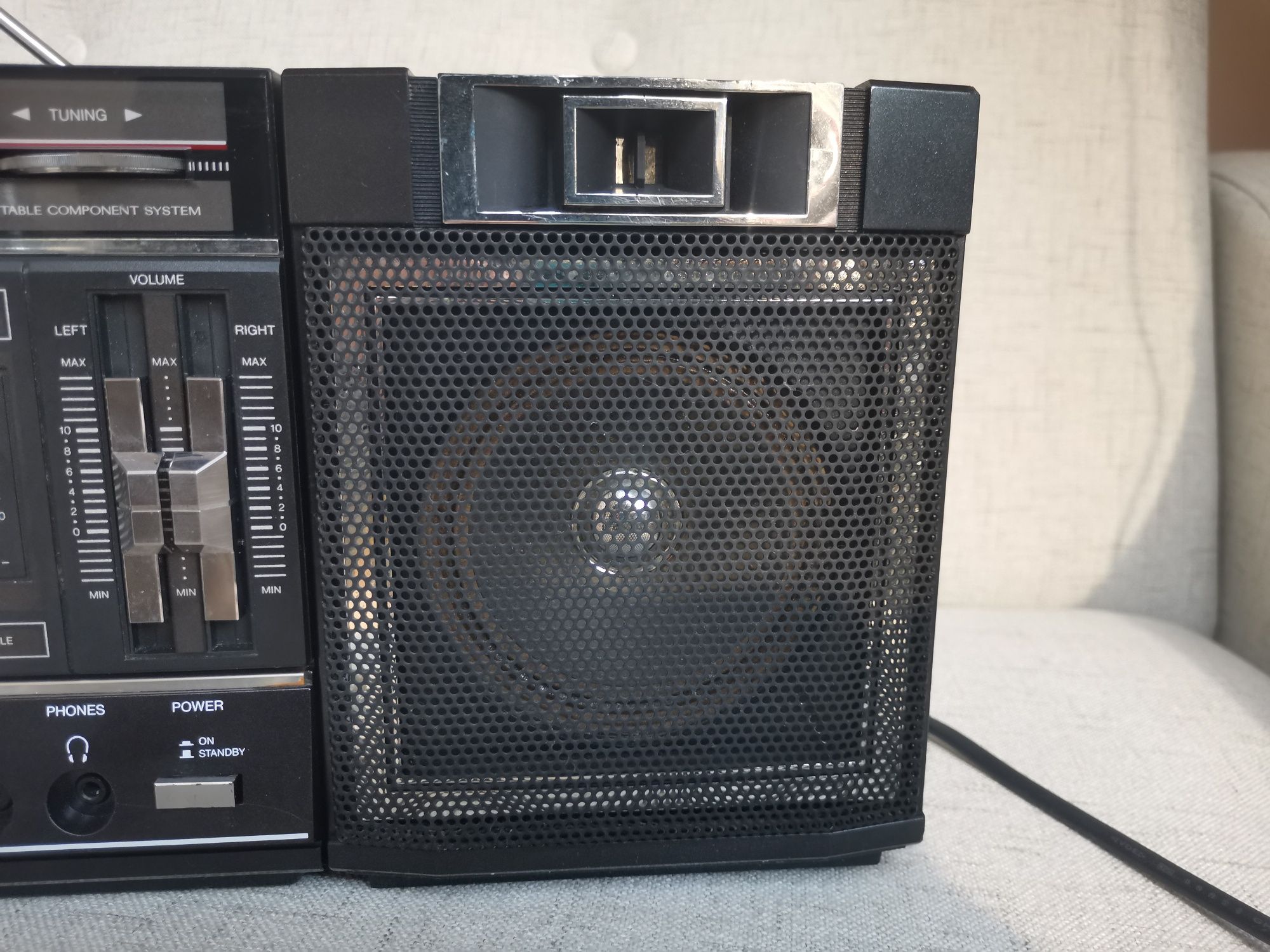 Radiomagnetofon JVC PC-30 bdb