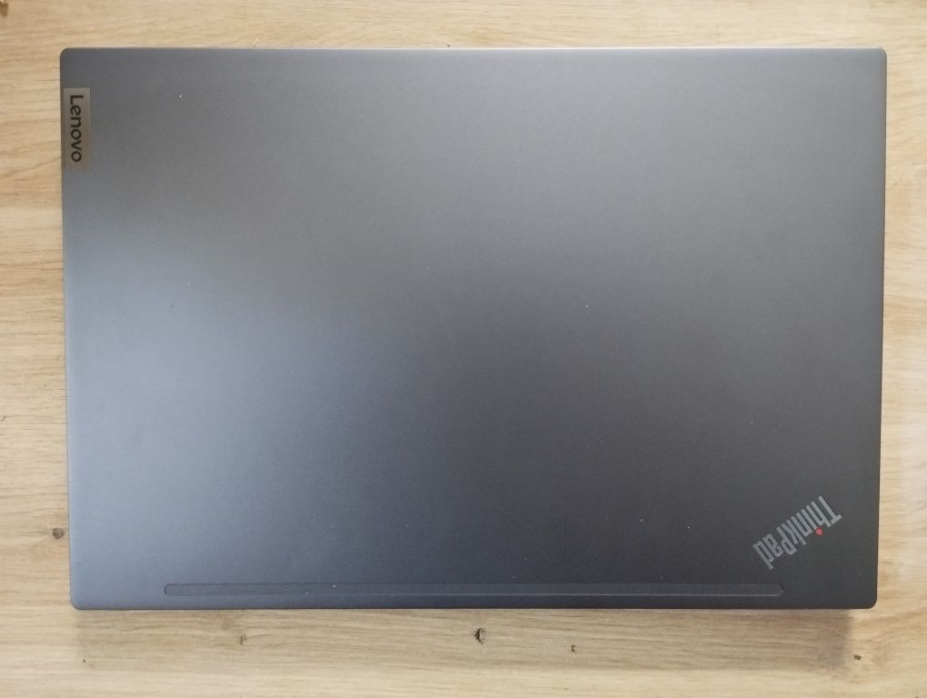 Ноутбук Lenovo T14s gen2 i5-1145g7/16Gb DDR4/NVMe512Gb/как новый