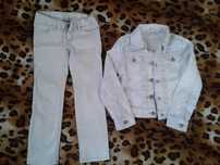Gap шикарный светло-голубой джинсовый костюм девочке 4-6лет