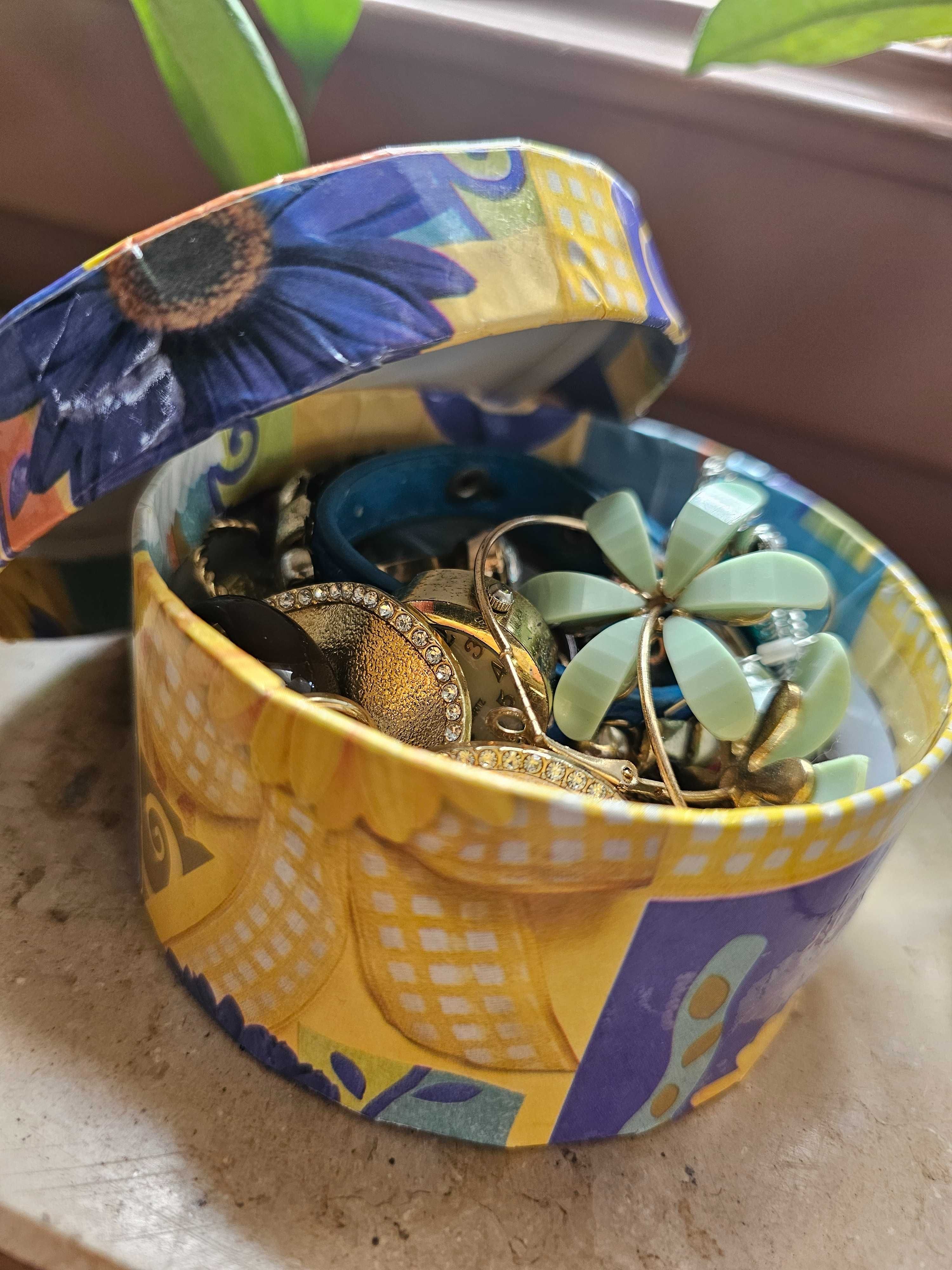 Jewely jar/sloik z biżuterią