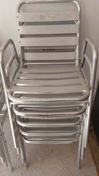 Cadeiras de Alumínio - 9 unidades
