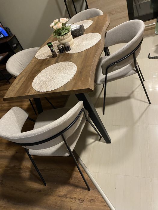 Sprzedam stół kuchenny