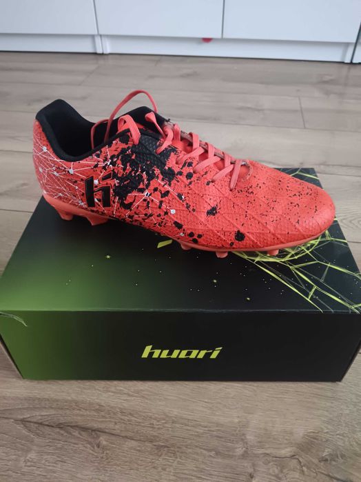 Buty bilkarskie korki