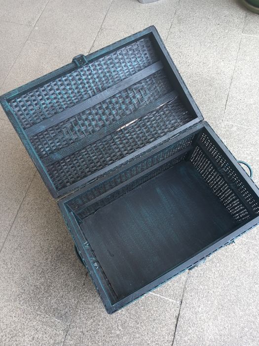 Baú Rústico Antigo / Arca