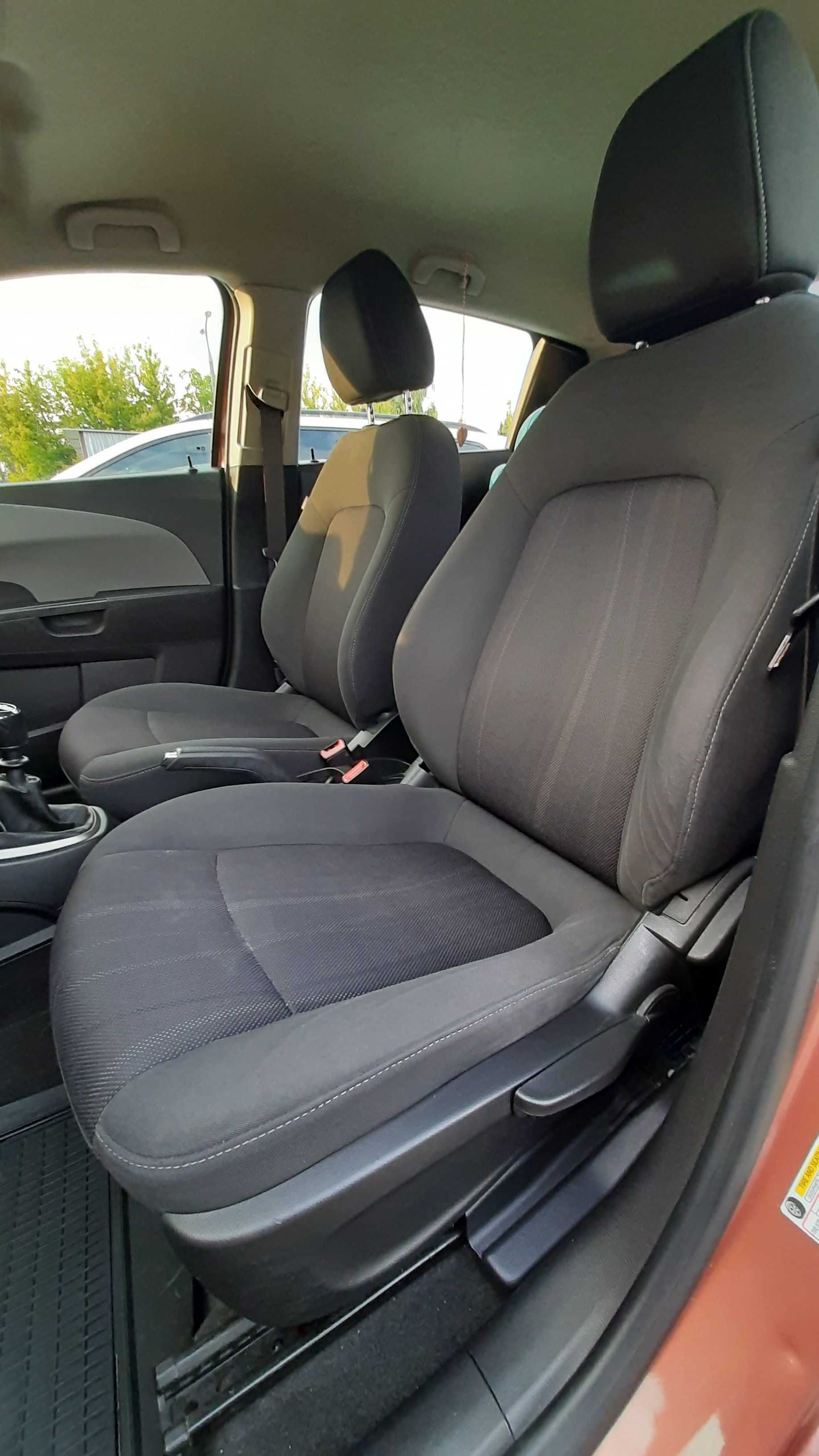 Chevrolet Aveo t300 1.2 86 KM niski Przebieg