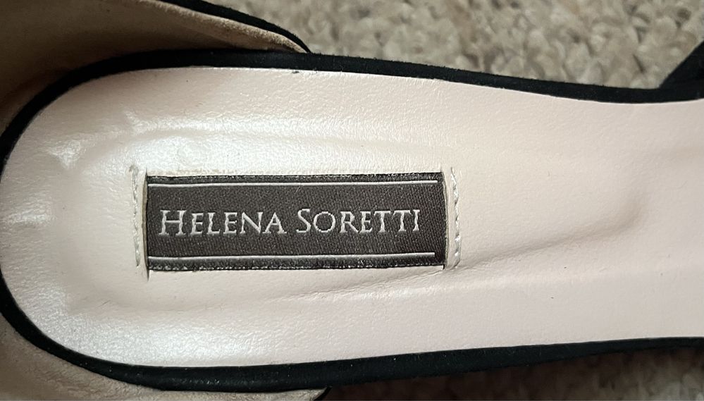 Босоніжки Helena Soretti