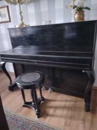 Pianino Sonator D.R.P. klawisze z kości sloniowej plus obrotowe krzesł