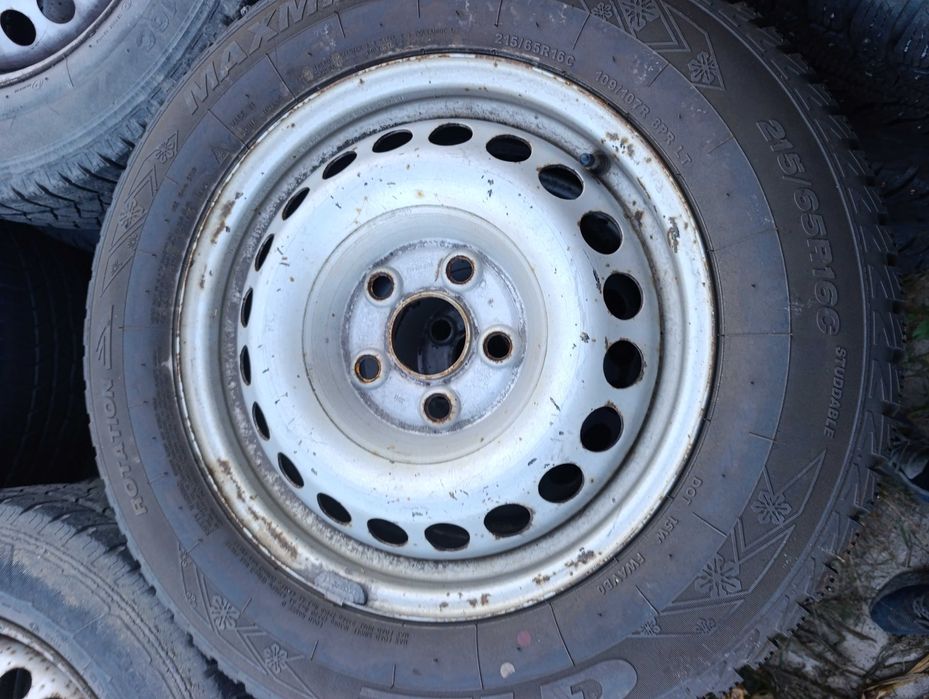 Koła VW T5 T6 5x120 opony 215/65/16C zima zimowe z kolcami 2024r.