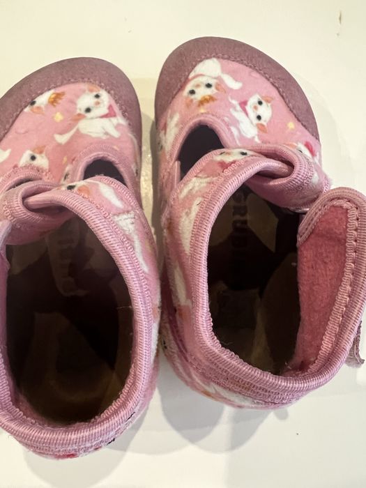 Ортопедичні домашні тапки