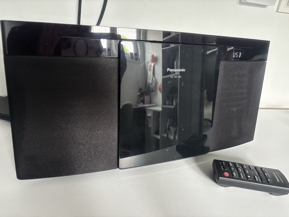 Mikrowieża Panasonic SC-HC 195