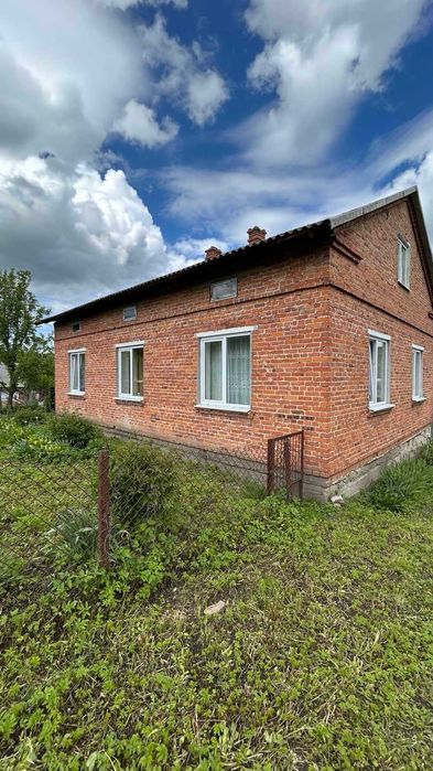 продаж будинку Львівська обл.с.Кугаїв