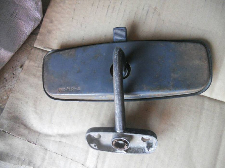 Зеркало салона,заднего вида на ГАЗ 24.