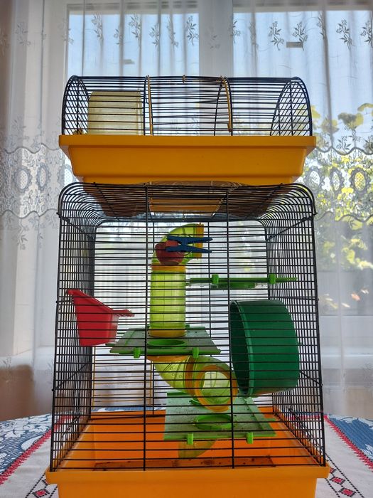 Клітка для хом'ячка.