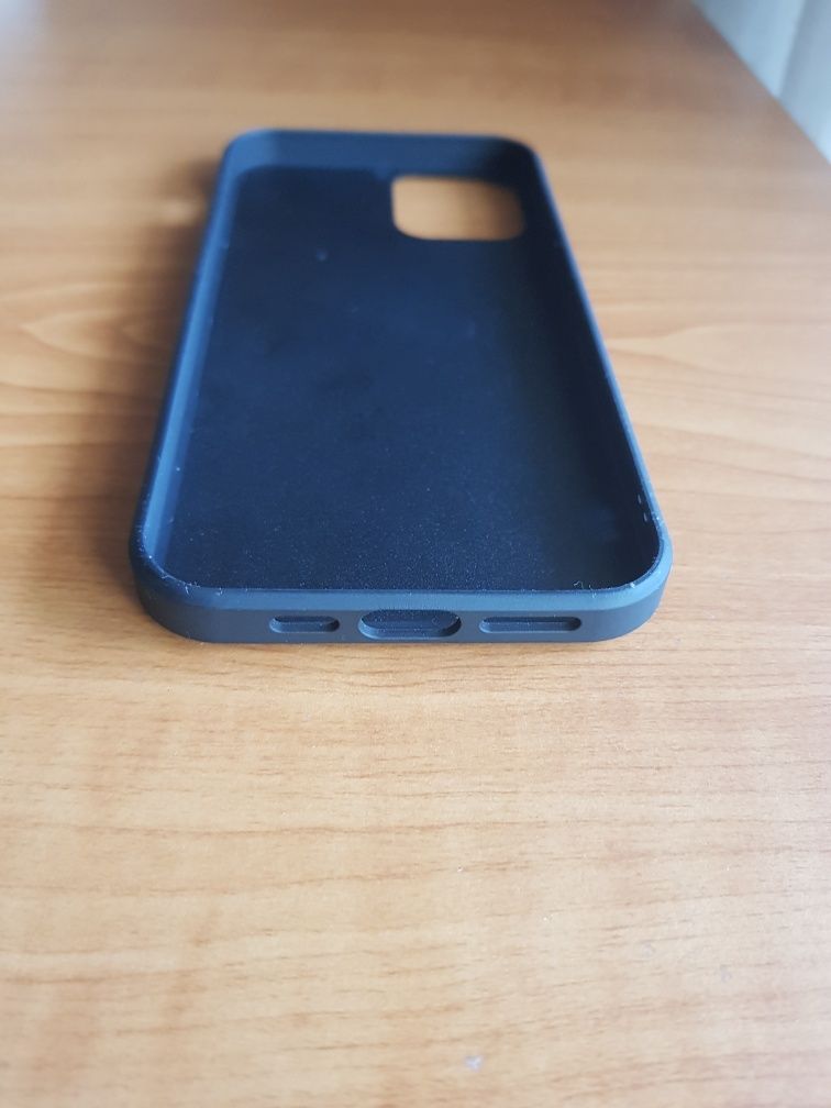 Capa iphone 12 nova