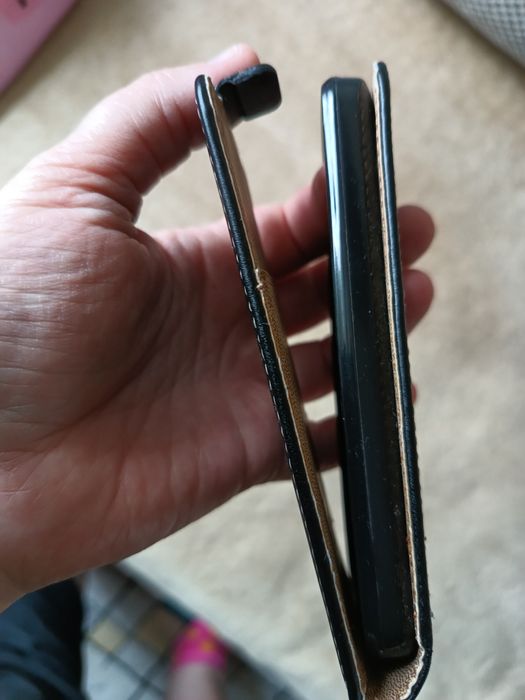 Nowa nieużywana solidna kabura Nokia 320