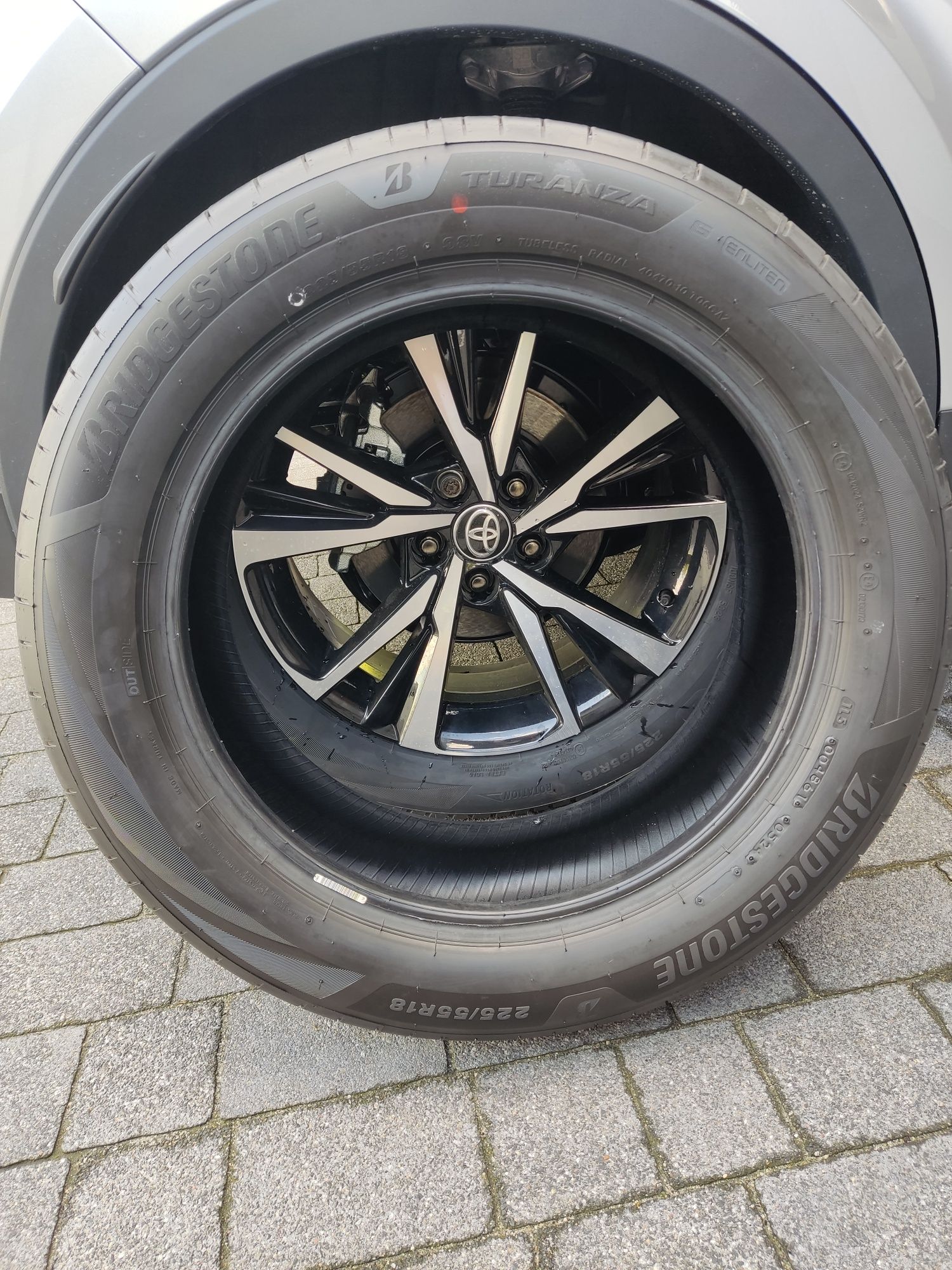 Opona bridgestone turanza enliten 225/55r18 98V opony letnie