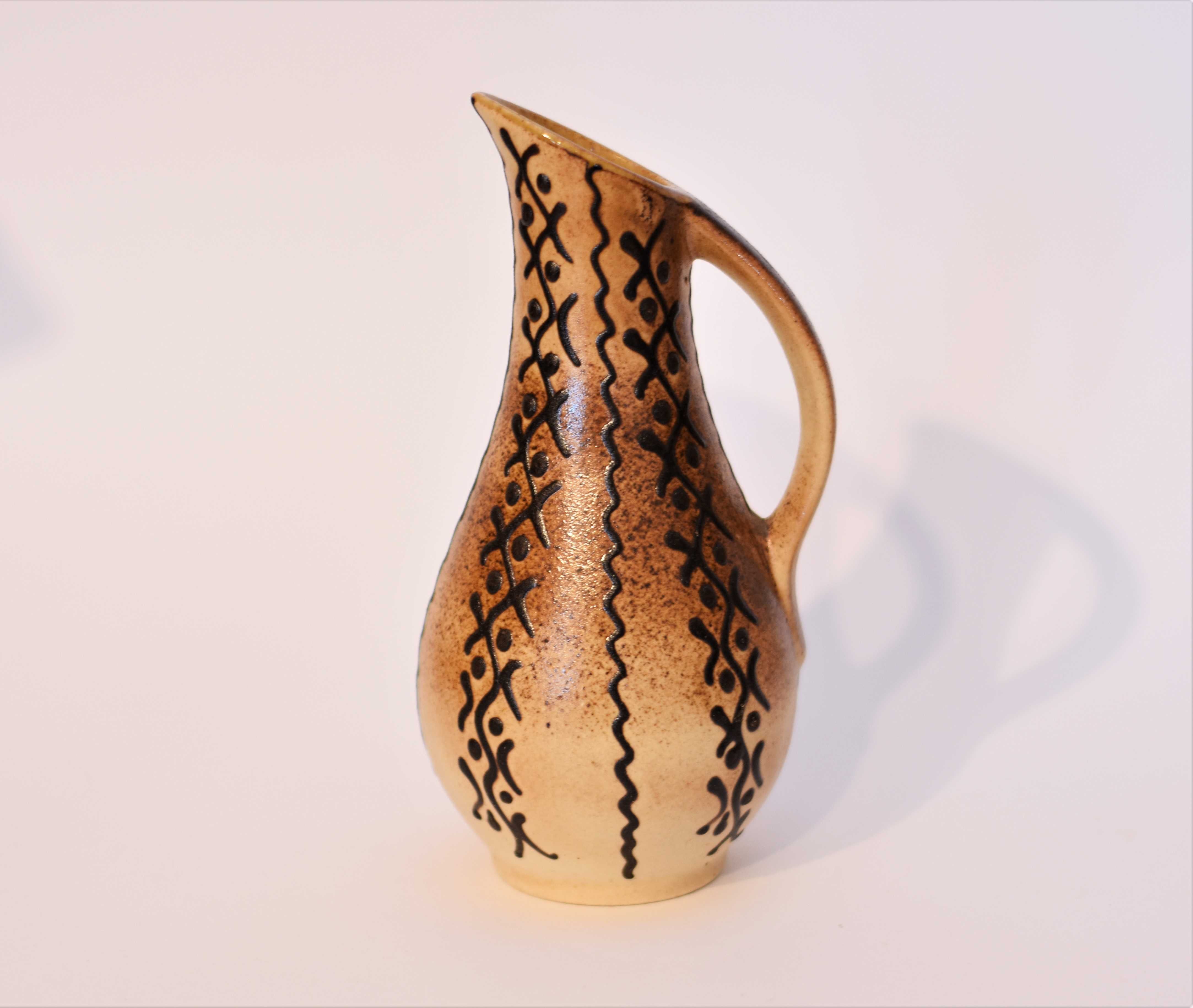 Wazon ceramiczny z VEB Lausitzer Keramik Werk  Bischofswerda, Fat Lava