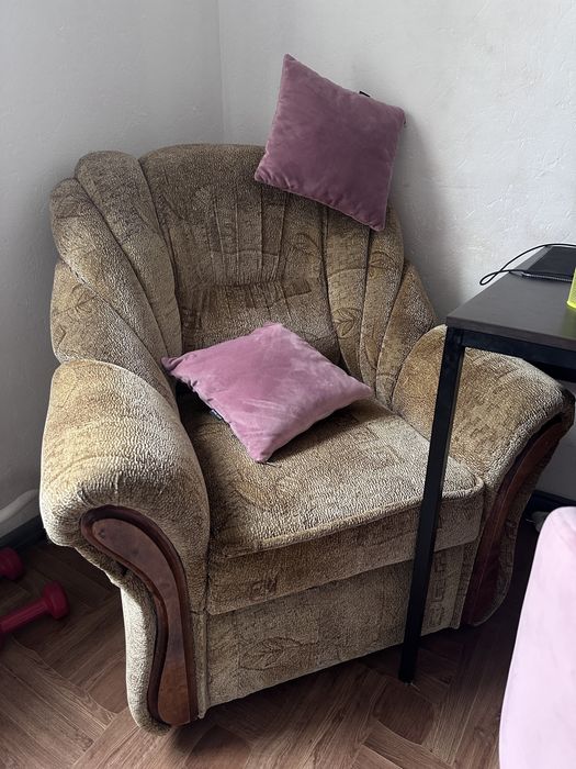 Кресло мягкое большое