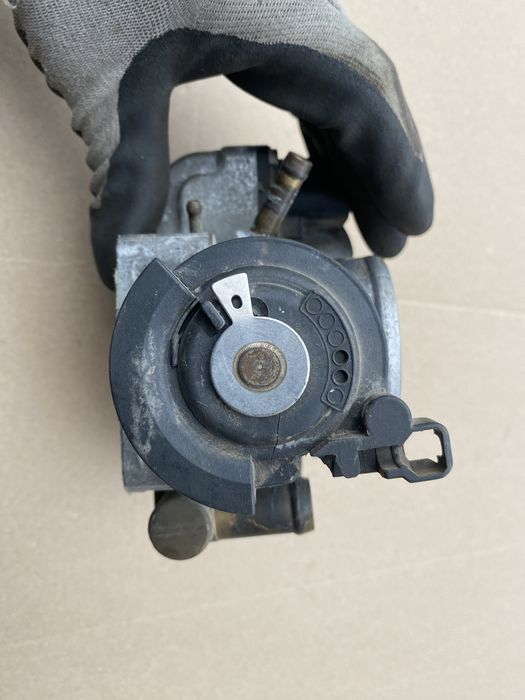 Audi a4b5 a6c5 Passat b5 przepustnica 058.133.063H