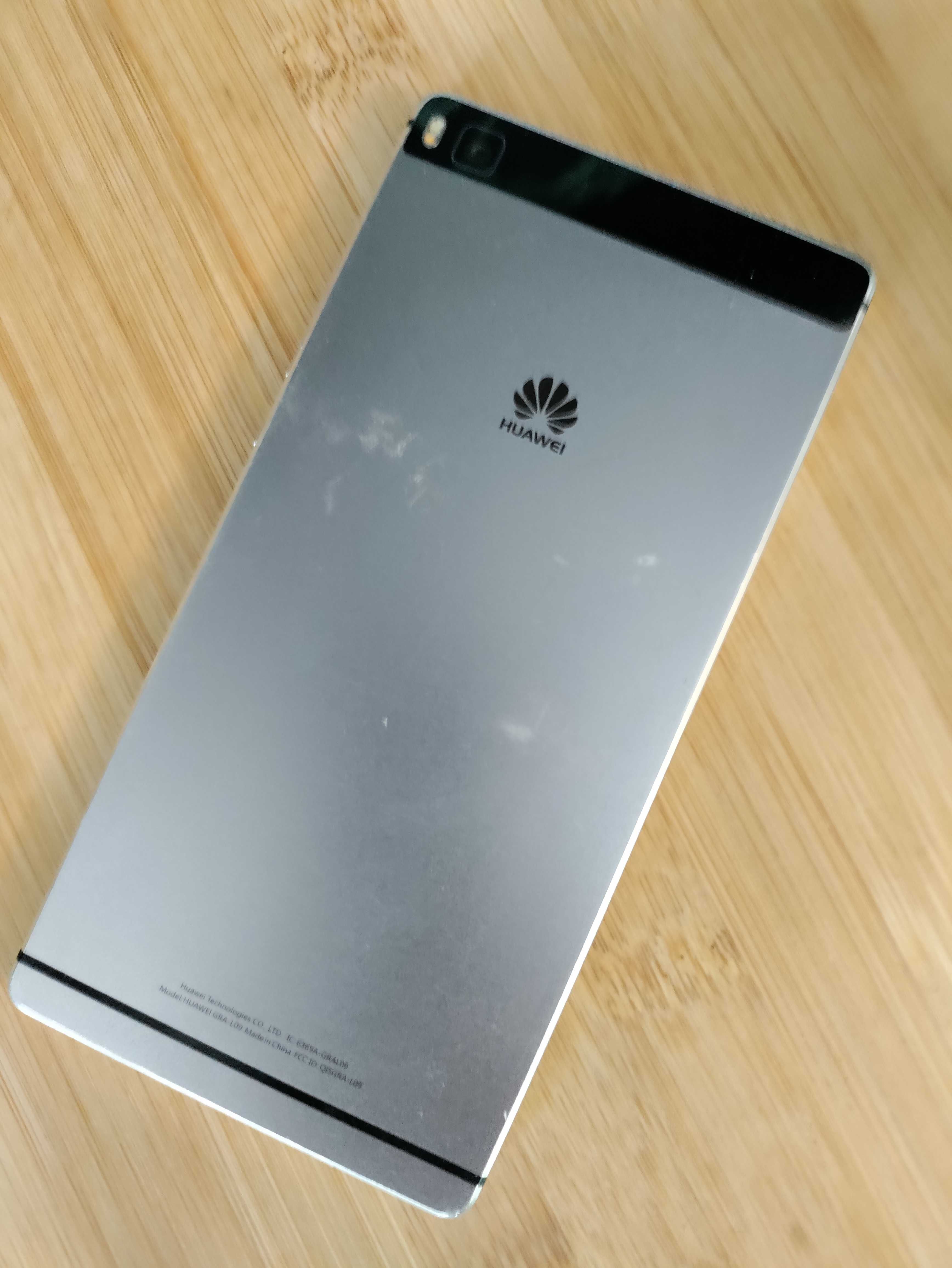 *** Flagowiec- Huawei P8*3 GB RAM/16 GB*13mpix/8mpix***