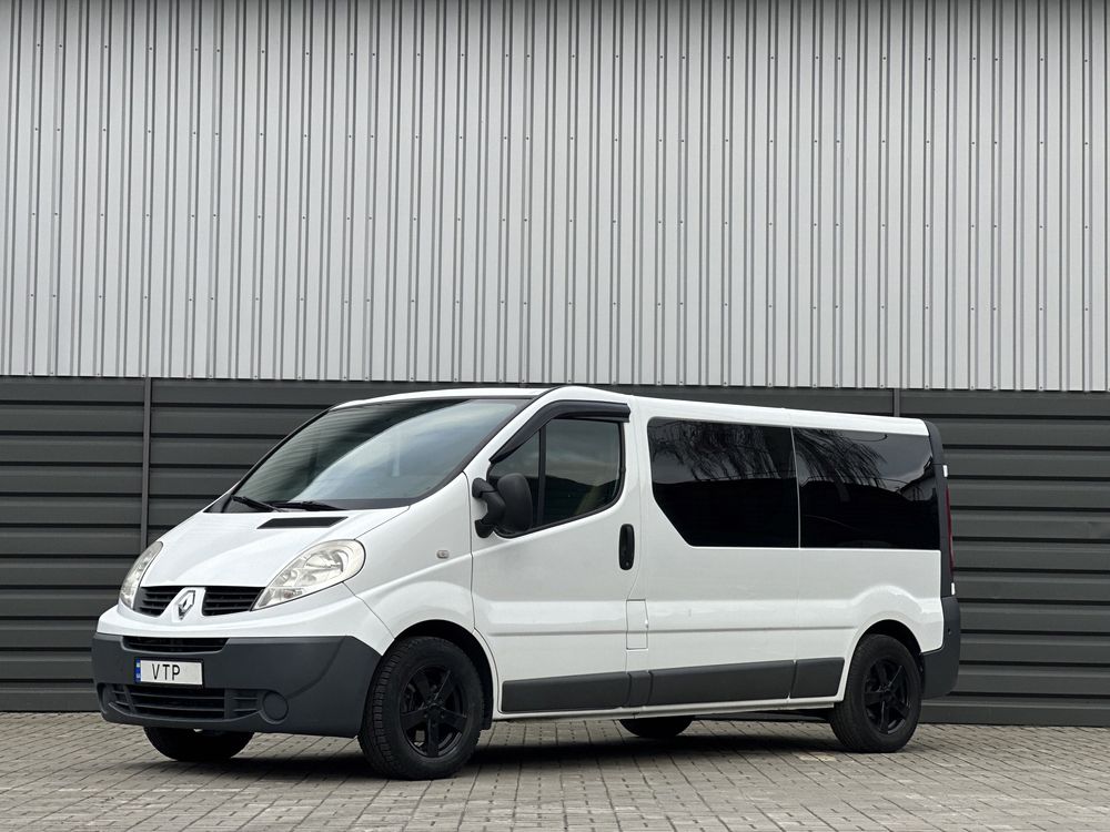 Renault Trafic LONG