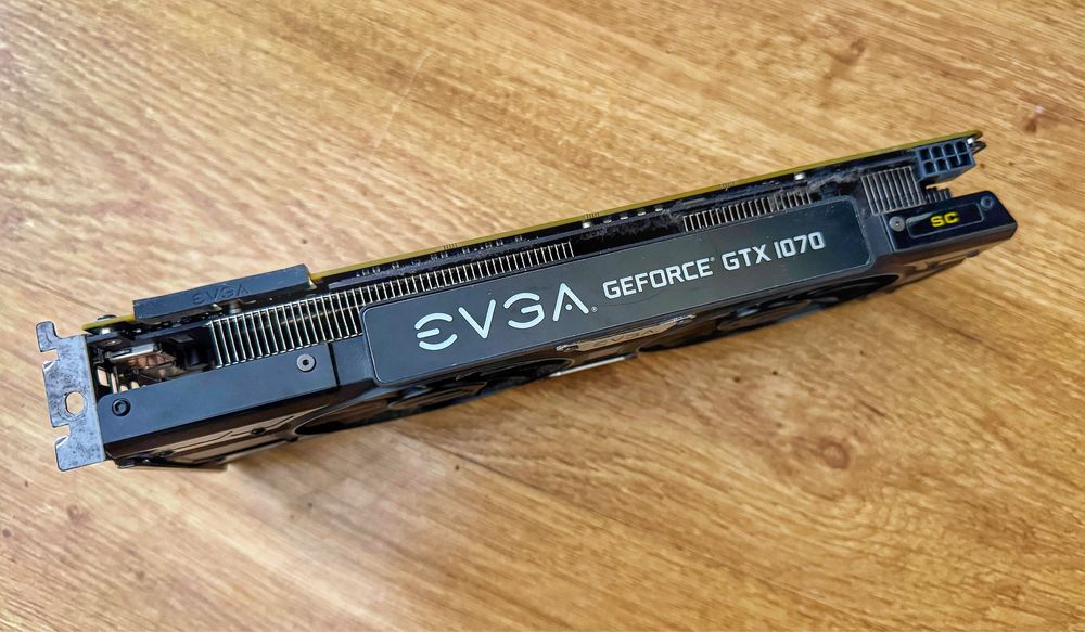Placa Gráfica EVGA GeForce GTX 1070 ACX 3.0 (8 GB) – Excelente Estado