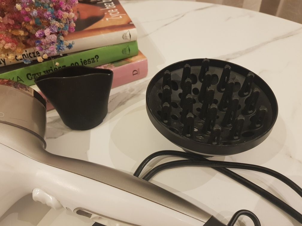 Suszarka Remington Thermacare Pro 2400