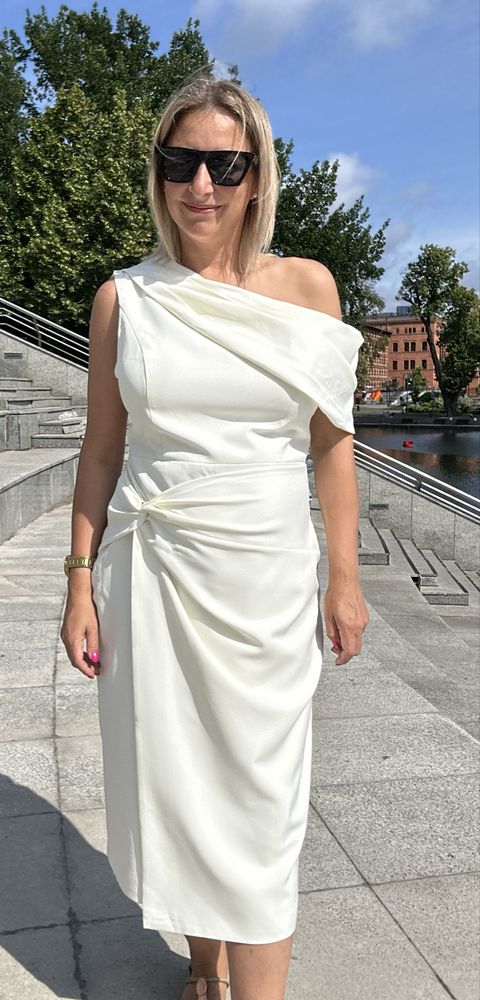Coast kremowa asymetryczna drapowana elegancka nowa 44