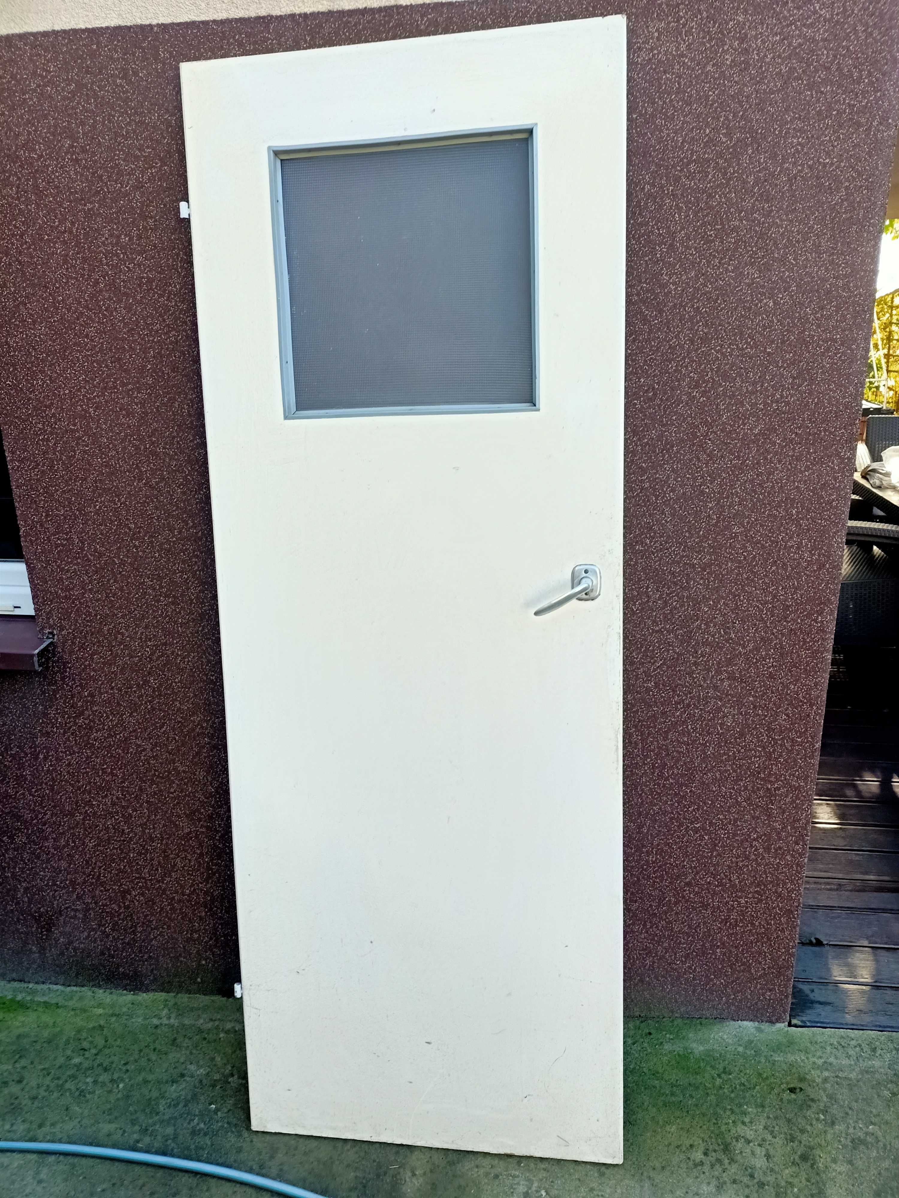 Drzwi wewnętrzne białe PRL 80 x 200 cm z szyba