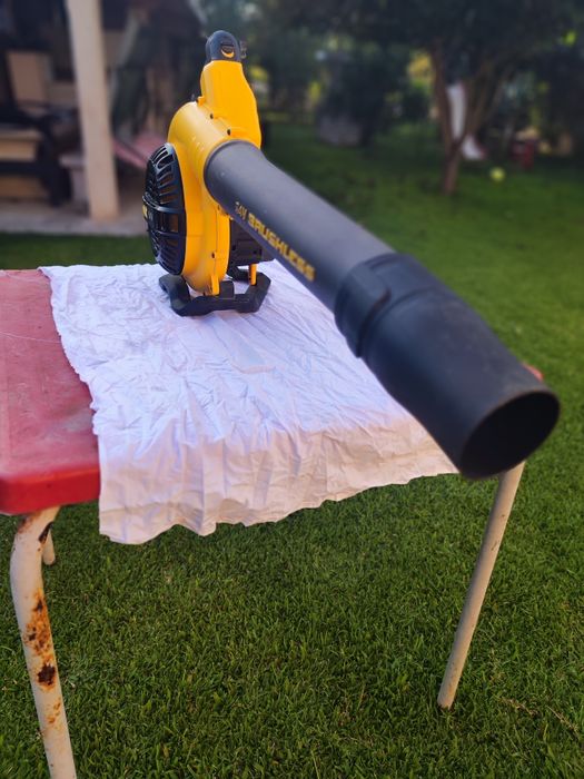 Soprador dewalt 54v
