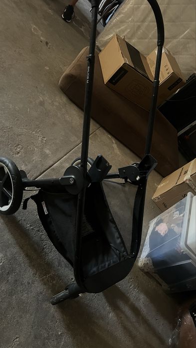 Carinho cybex com 2 cadeiras