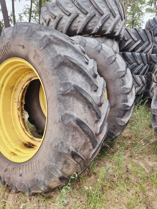 Komplet kół John Deere 650/65 R 42
